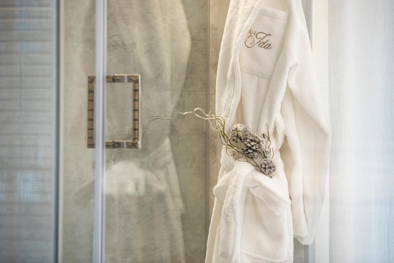 Maison Ida Курмайор Екстериор снимка
