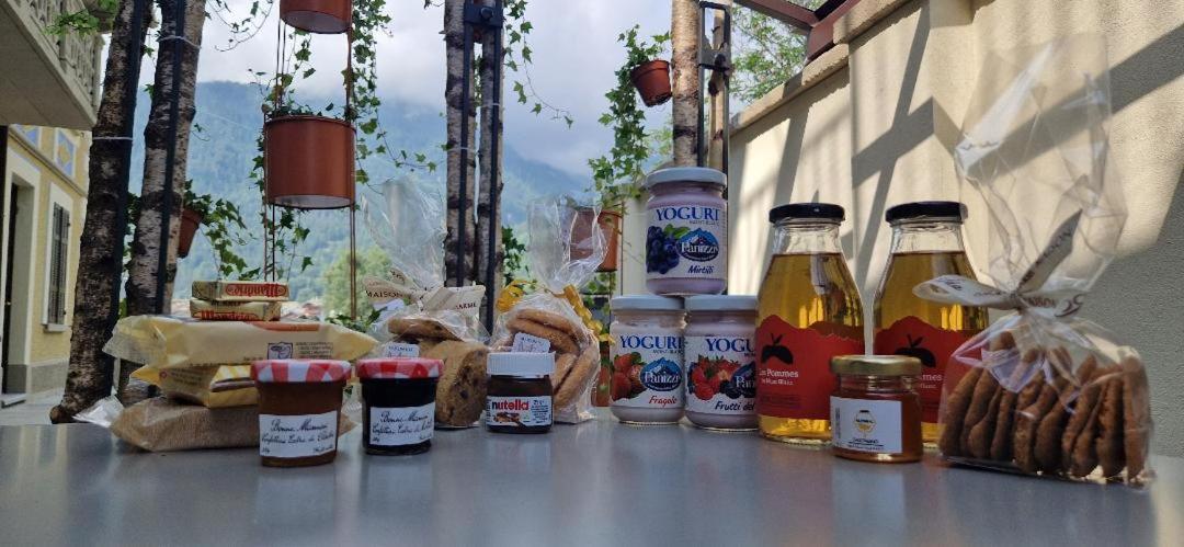 Maison Ida Курмайор Екстериор снимка